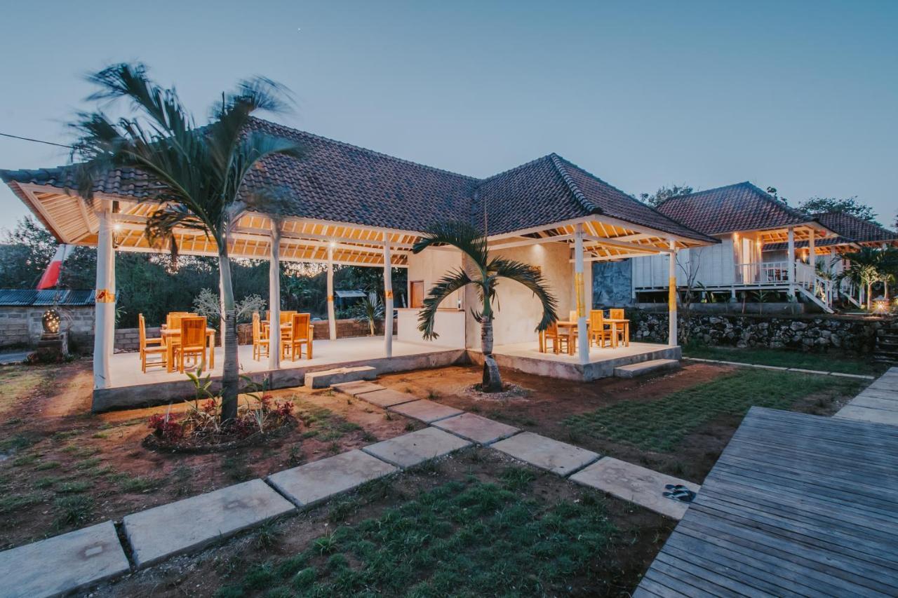 Paluh Beach Huts Nusa Lembongan  Exterior photo