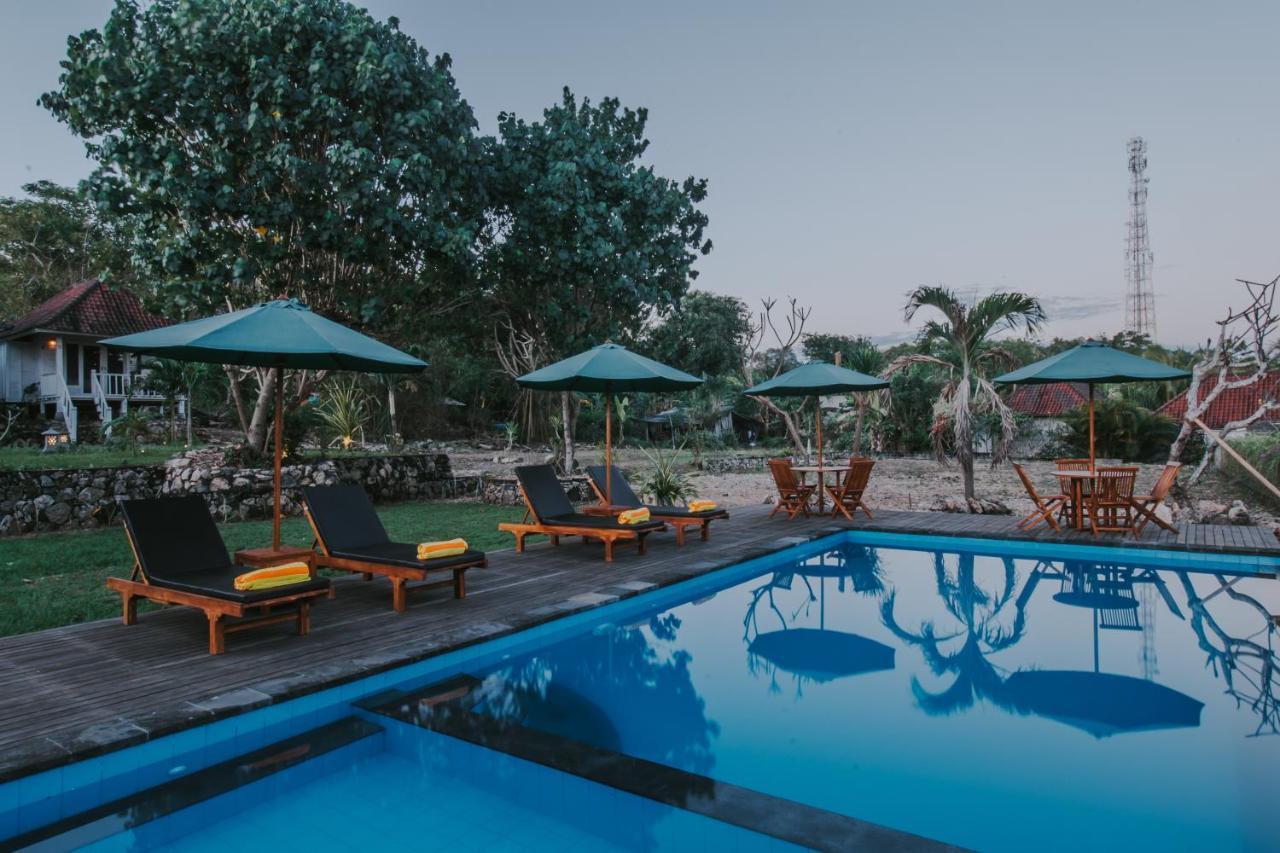 Paluh Beach Huts Nusa Lembongan  Exterior photo