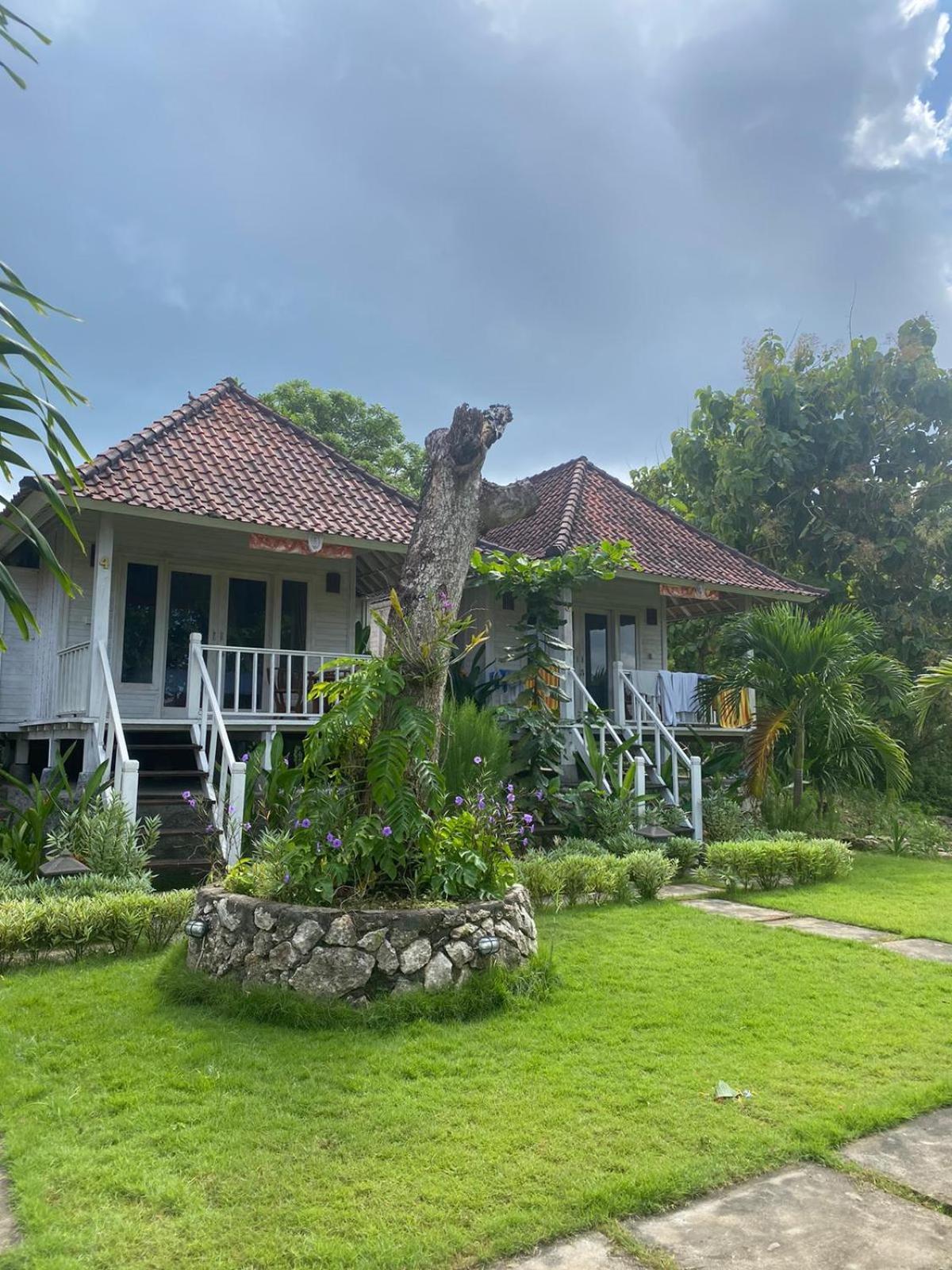 Paluh Beach Huts Nusa Lembongan  Exterior photo